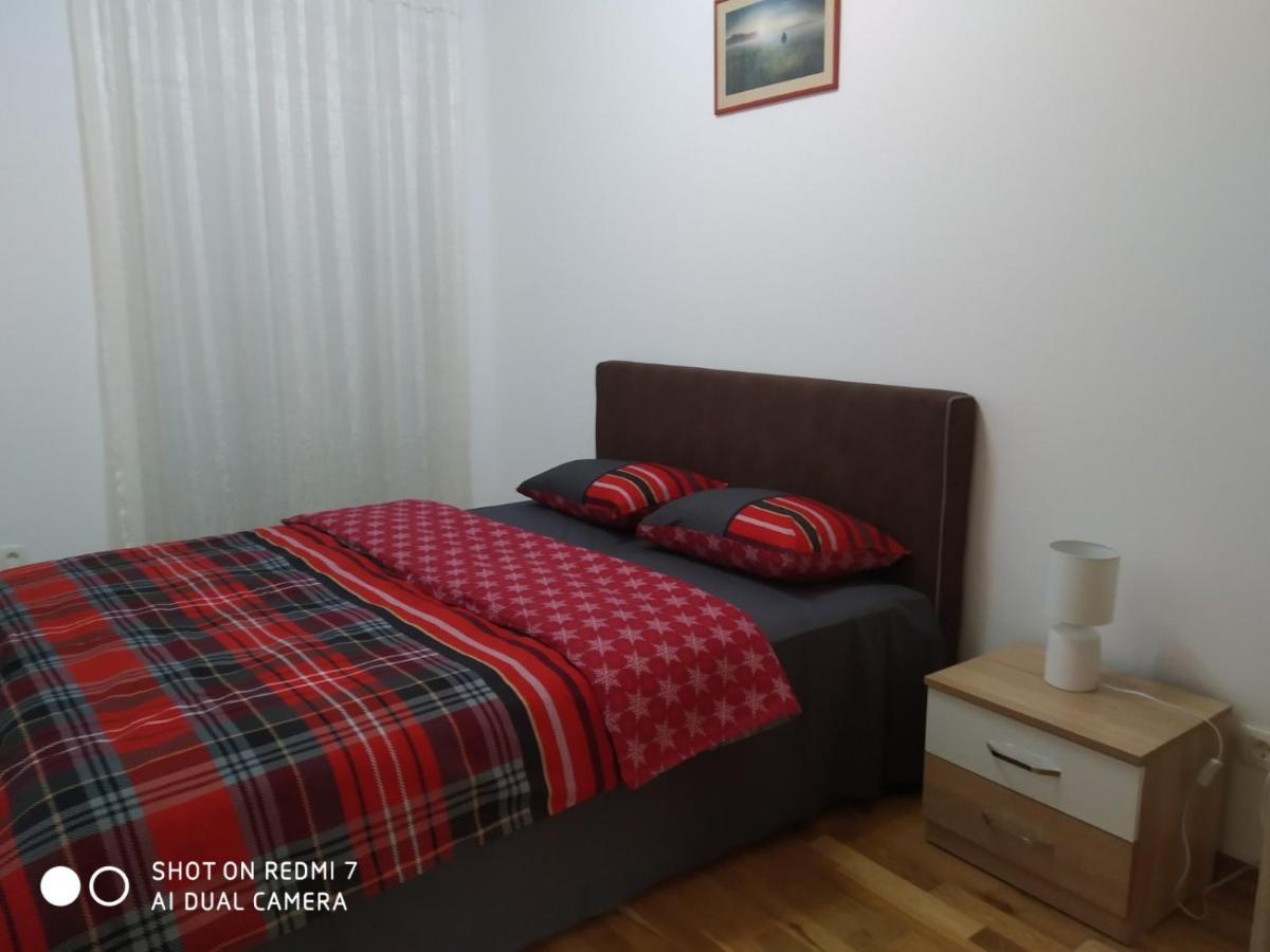 Renta apartman Podgorica Bagian luar foto